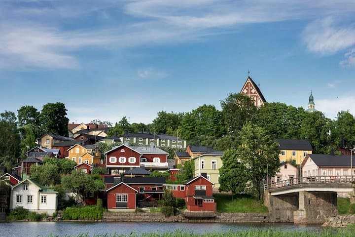 Helsinki Highlight and Porvoo Day Sightseeing Tour 2