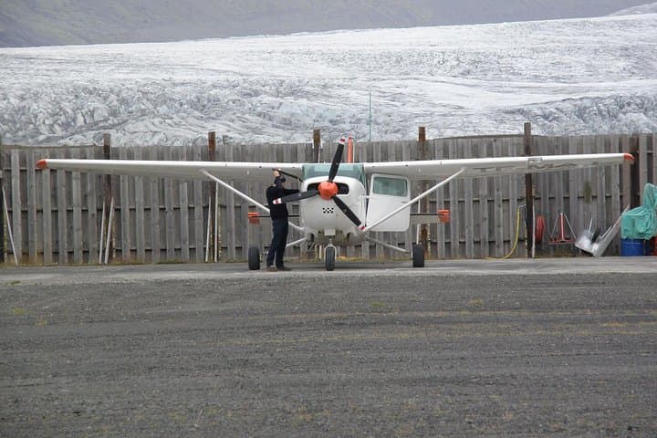 Scenic Airplane flight around Skaftafell National Park 3