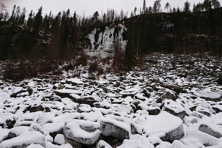 Private Korouoma Canyon Tour 3