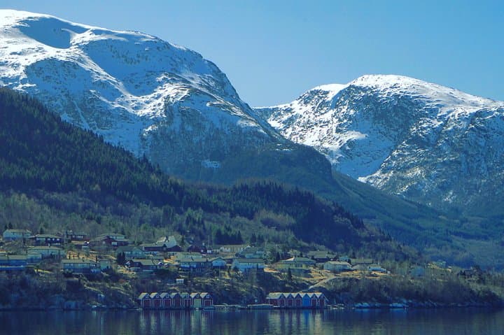 PRIVATE GUIDED TOUR: Folgefonna Glacier & Bondhus Valley from Bergen, 10 hours 4