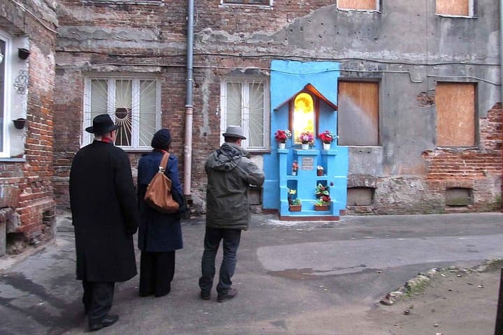 Warsaw for WWII Buffs - private tour with hotel pickup 2