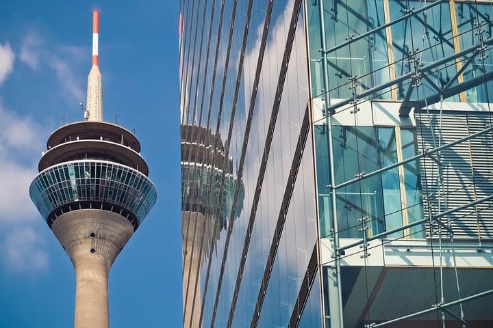 Dusseldorf Old Town: Heritage, Architecture & Vibrant Culture 4