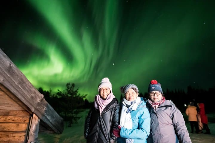 Rovaniemi AURORA PASS: 3-5 Days Unlimited Northern Lights chasing Pass 4