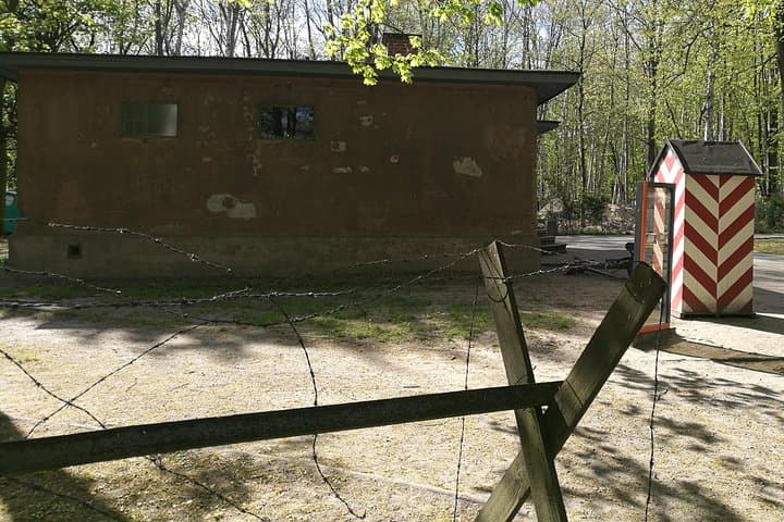 Westerplatte private tour led by Expert-Guide (door to door) 4