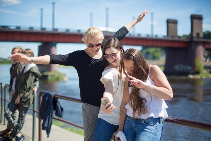 Riga-Vilnius Sightseeing Tour Bus 2