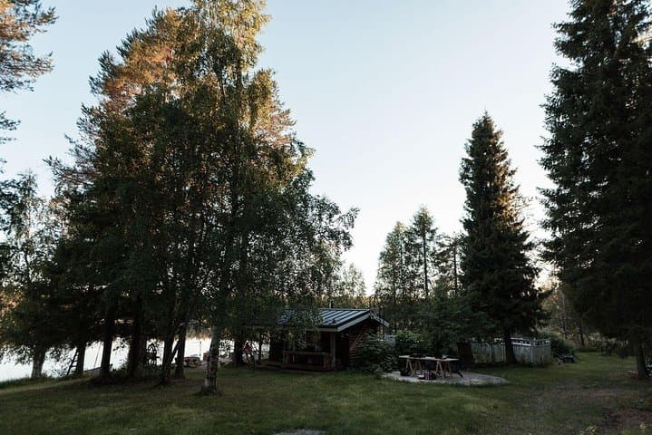 Finnish Traditional Sauna Escape : Fire, Ice and BBQ 4
