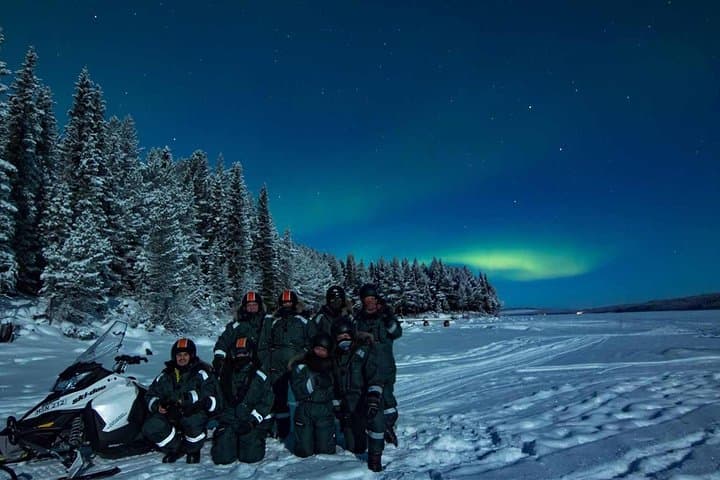 Snowmobile Aurora Expedition with dinner 5