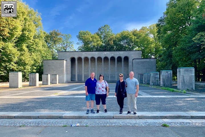 PRIVATE - Nuremberg Combo Tour WWII + Old Town 4