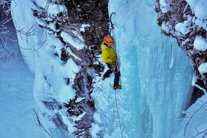 Ice Climbing Experience with Certified Guide 2
