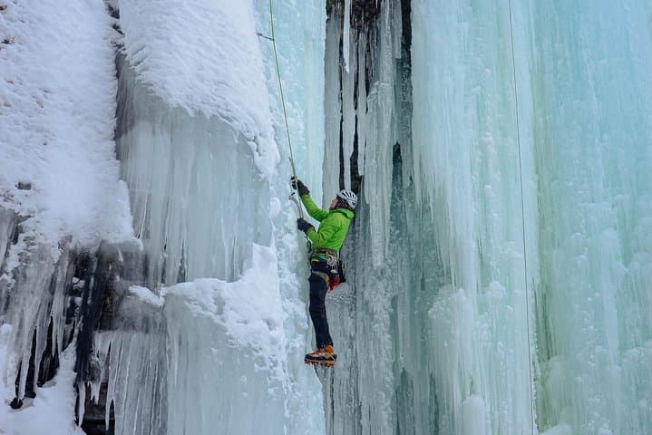 Ice Climbing Experience with Certified Guide 3
