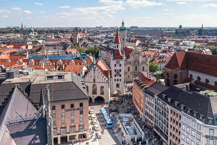 Private Scenic Transfer from Nuremberg to Munich with 4h of Sightseeing 2