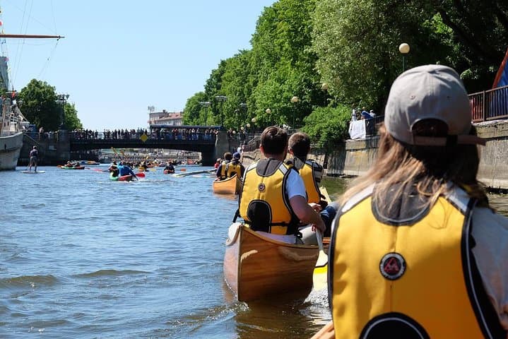 Cedar canoe tour in Klaipeda - ideal for Cruise Ship travelers. 4