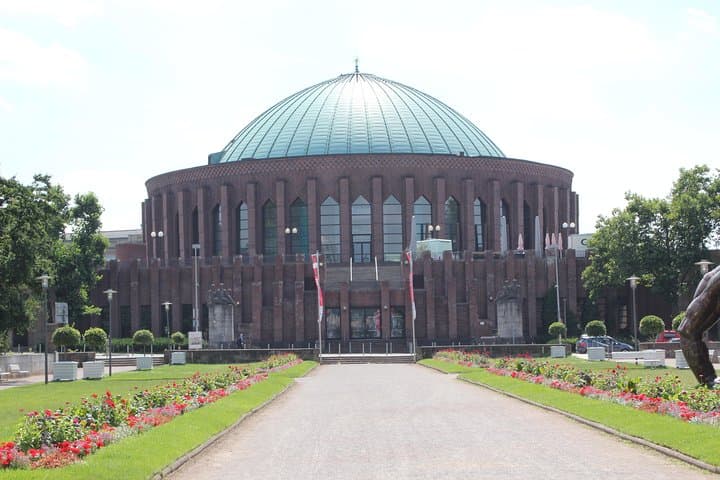 Düsseldorf Segway Rhein Tour: Rhine River Experience 3