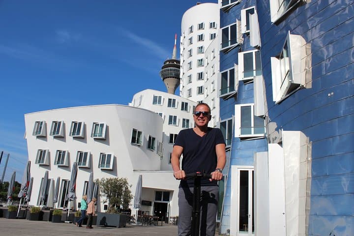 Düsseldorf Segway Rhein Tour: Rhine River Experience 4