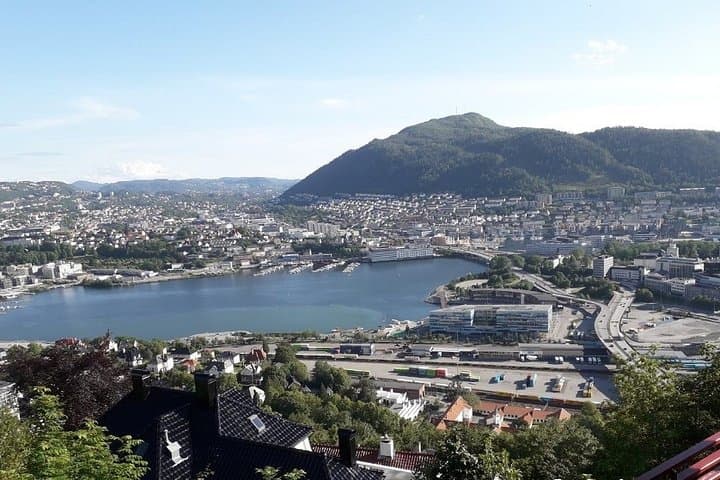 Three-summit hike in Bergen 2