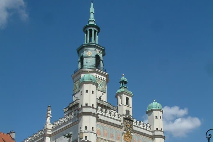 Private guide-driver & van services in Poland & Central Europe 4
