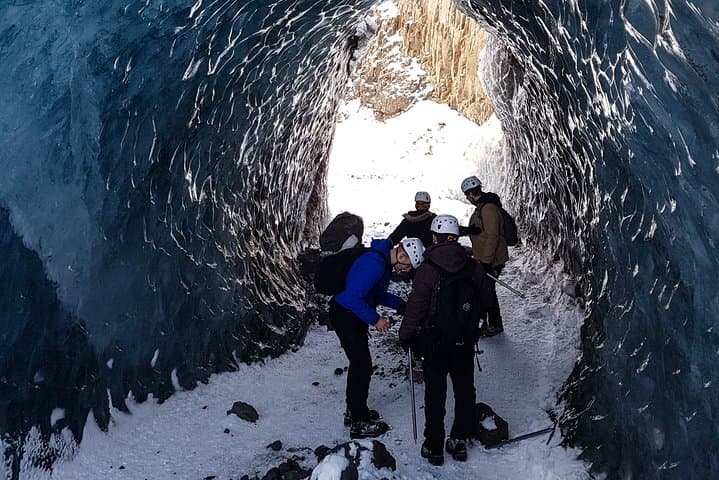 Skaftafell Ice Cave and Glacier Hike - Extra Small Group 5