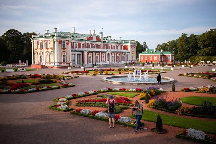Half-Day Private Guided Sightseeing Tour of Tallinn 2