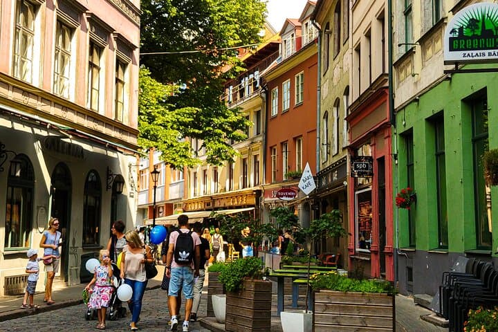 Riga Private Walking Tour with a Local 3