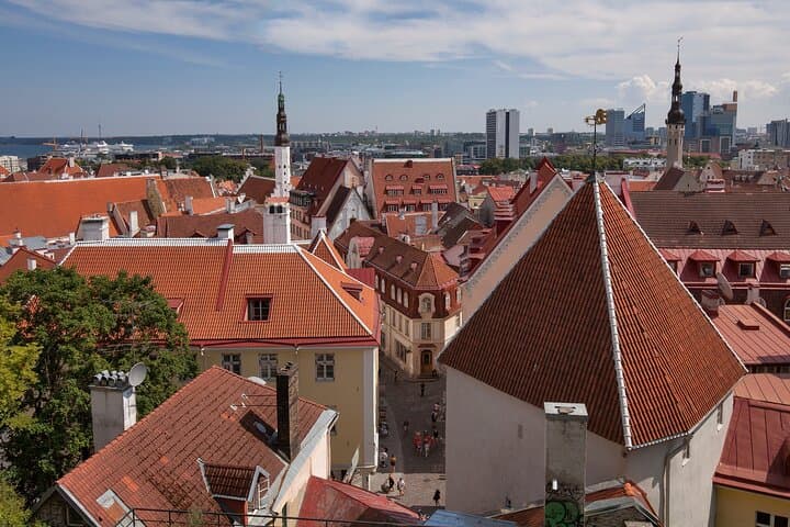 Unique and personal tours of Tallinn Old Town 2