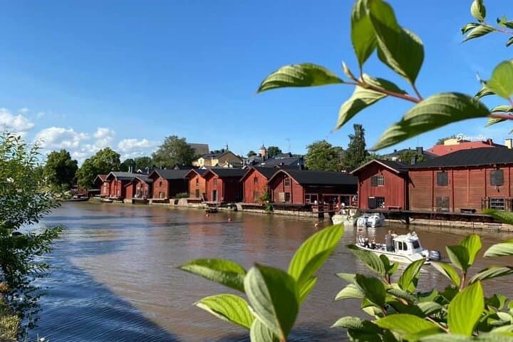 Helsinki Private Tour by car + Vitsit Porvoo Medieval old tow 2