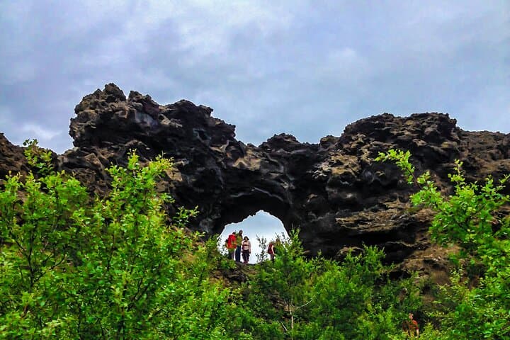 Lake Myvatn Private Day Tour Mývatn, Godafoss Waterfall for Cruise Ships 3