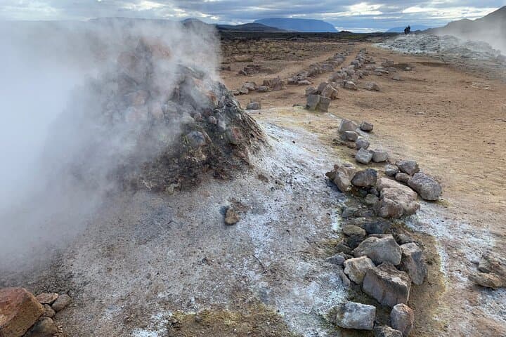 Lake Myvatn Private Day Tour Mývatn, Godafoss Waterfall for Cruise Ships 4