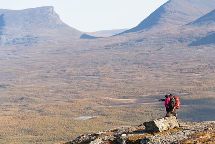 Full-Day Mountain Hike Activity in Abisko 2