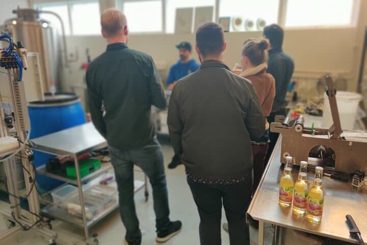 Meadery 1-Hour Tasting in Hella 3