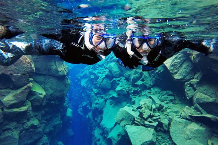 Private Silfra Snorkeling 6 p. group - Meet on Location - with Underwater Photos 2