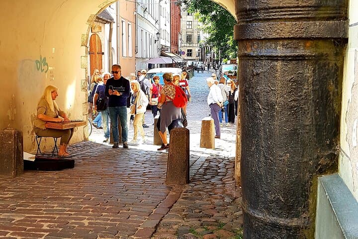 Riga Sightseeing Tour for First Time Visitors 3
