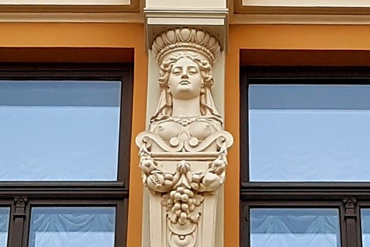 Riga Sightseeing Tour for First Time Visitors 4