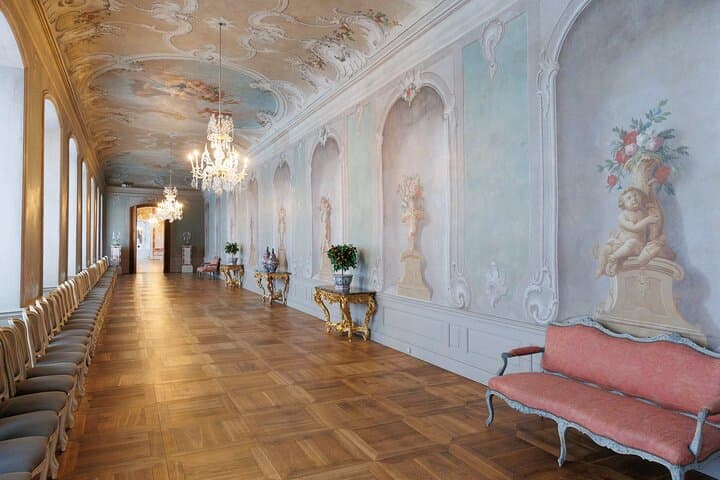 Private Transfer: Klaipeda to Ryga via Hill of Crosses & Rundale Palace 4