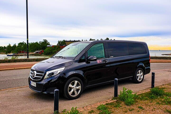 VIP Airport Transfer by new cars in Helsinki 5