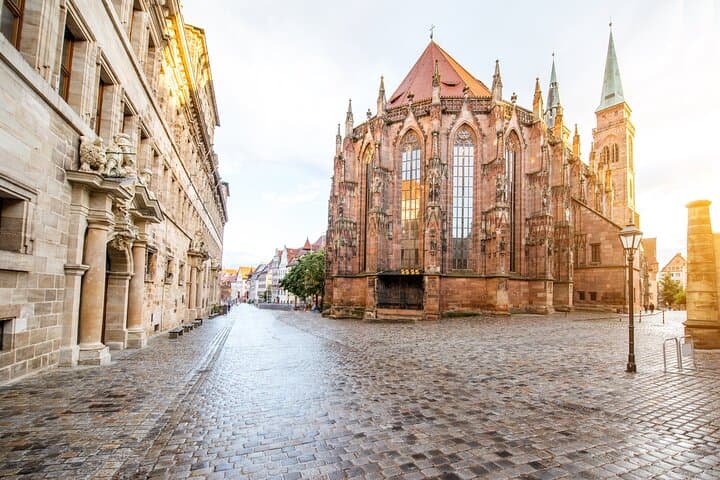 Medieval and Imperial History of Nuremberg with Expert Guide 3