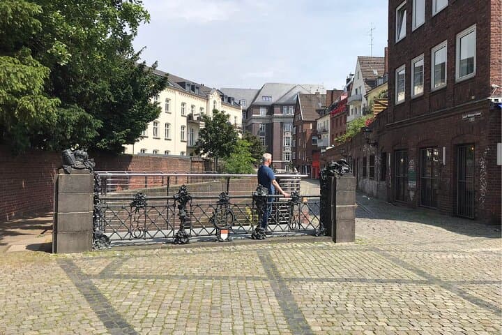 Dusseldorf Walking Tour: Explore Top Sights & Hidden Gems 5