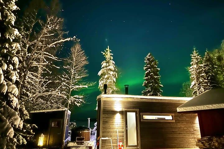 Full Day Activity with Snowmobiles in Rovaniemi 3