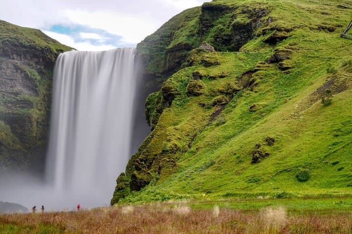 2 Day Summer Tour to Iceland's South Coast with Glacier Hike