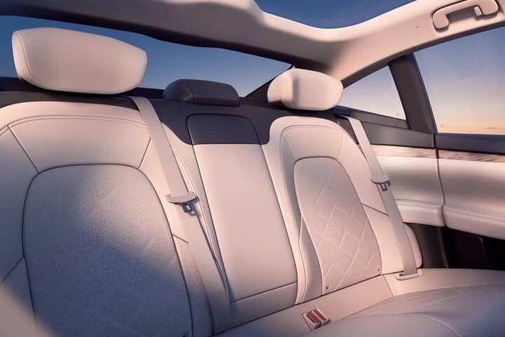 Arrival Private Transfer from Bergen Cruise Port to Bergen City by Sedan 2