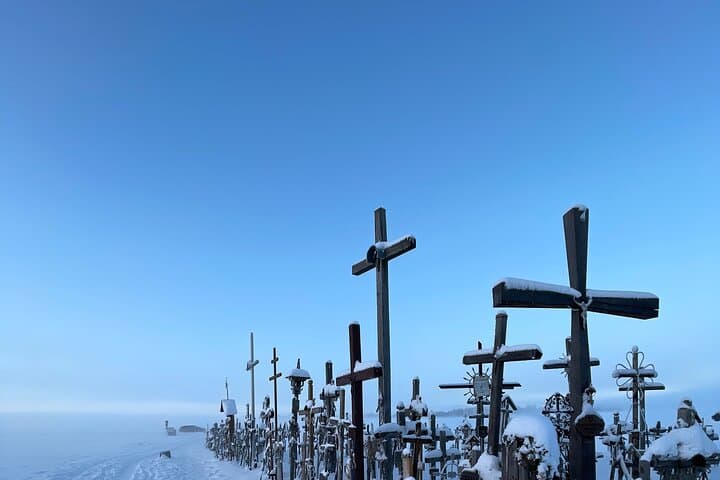 Hill of Crosses and Jelgava Gems Tour - 2 countries in 1 day 3