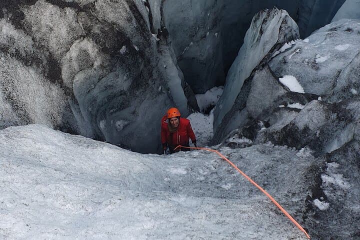 Micro group - Ice climbing at Sólheimajökull 5