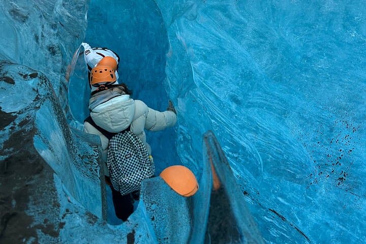 4 Hours Glacier Hiking Adventure 5