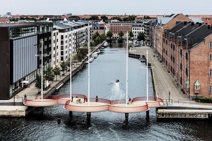 Copenhagen: Harbor Architecture Private Walking Tour 2