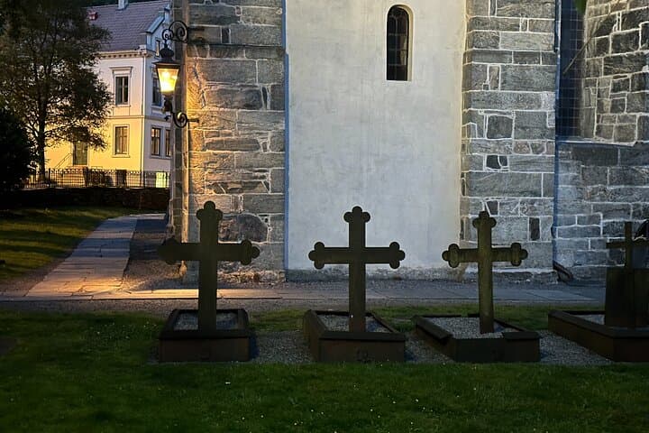 Audio Walking Tour in Bergen Famous Ghosts Location
