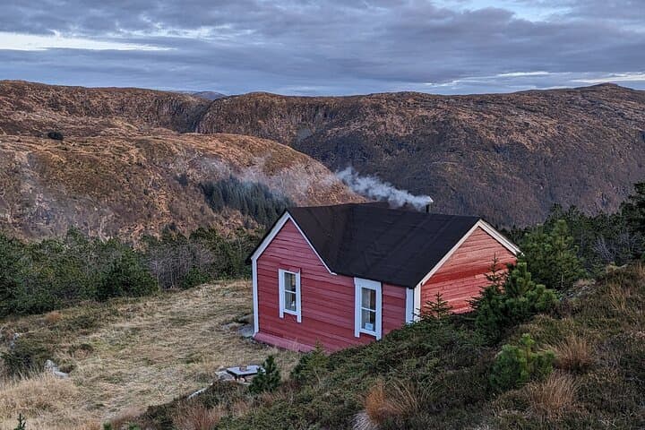 Mountain Hike to Traditional Cabin 5