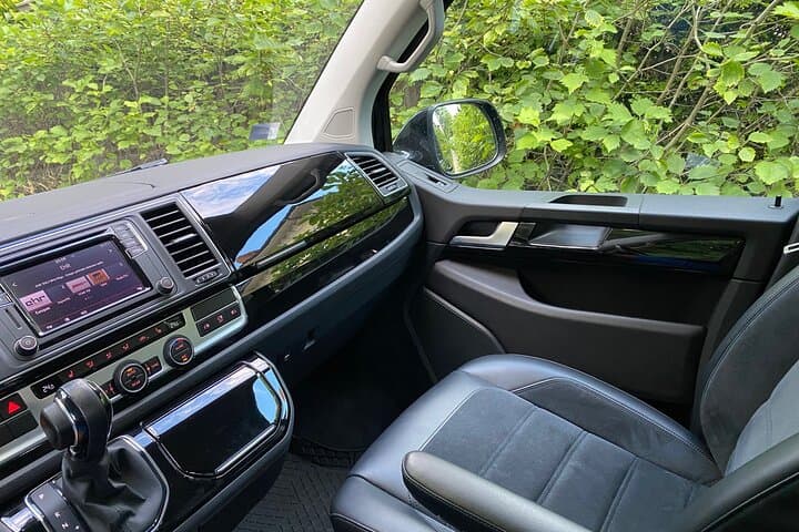 Riga Airport Private Transfer - private group 1 to 8 pax 2