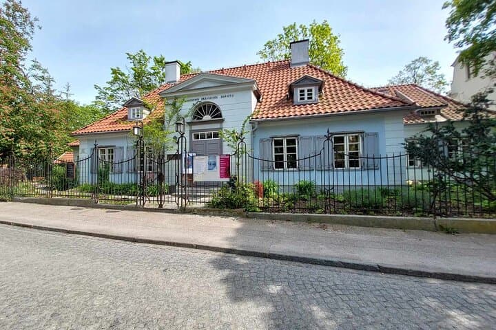 Sopot Private City Walking or Bike Tour with a local architect 3