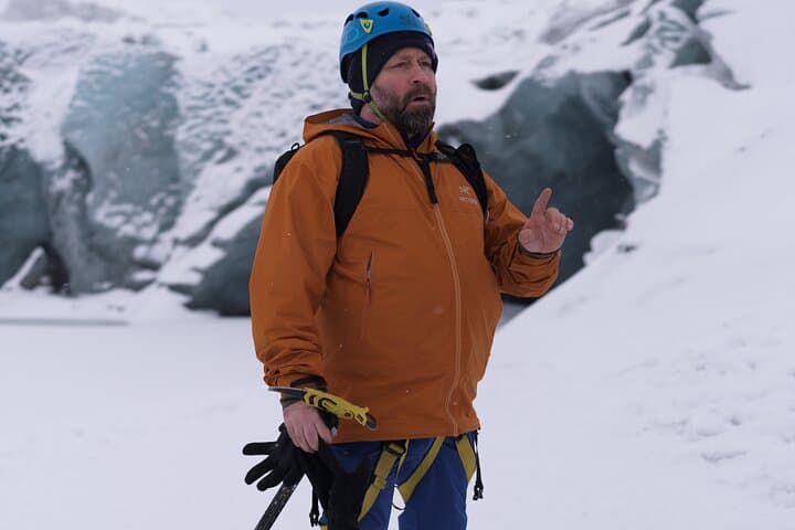 Private Glacier Hike On Location Sólheimajökull 5