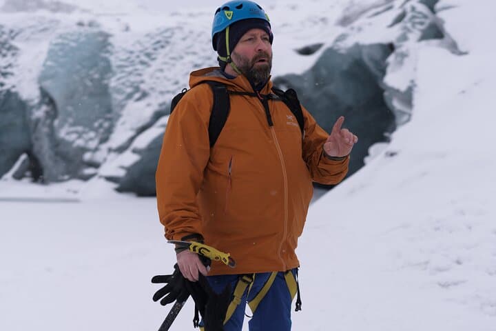 Private Day Tour: Explore Iceland’s South Coast & Glacier Hike 2