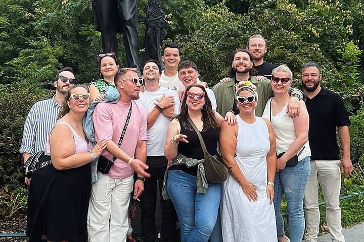 Düsseldorf PubCrawl: 4 Venues, Welcome Shots + Club Entry 4